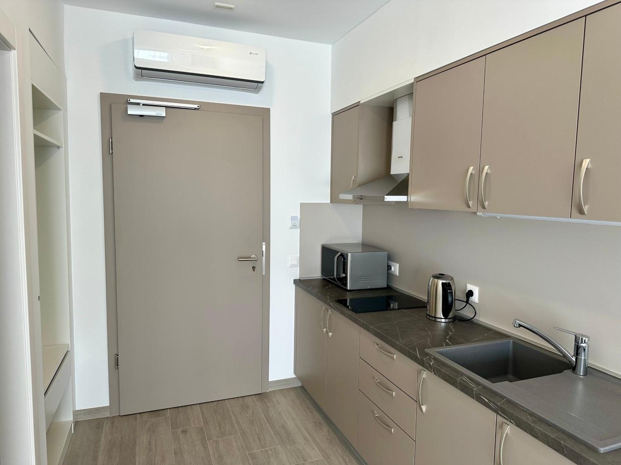 Adria Miris Apartments Drasnice Exterior photo